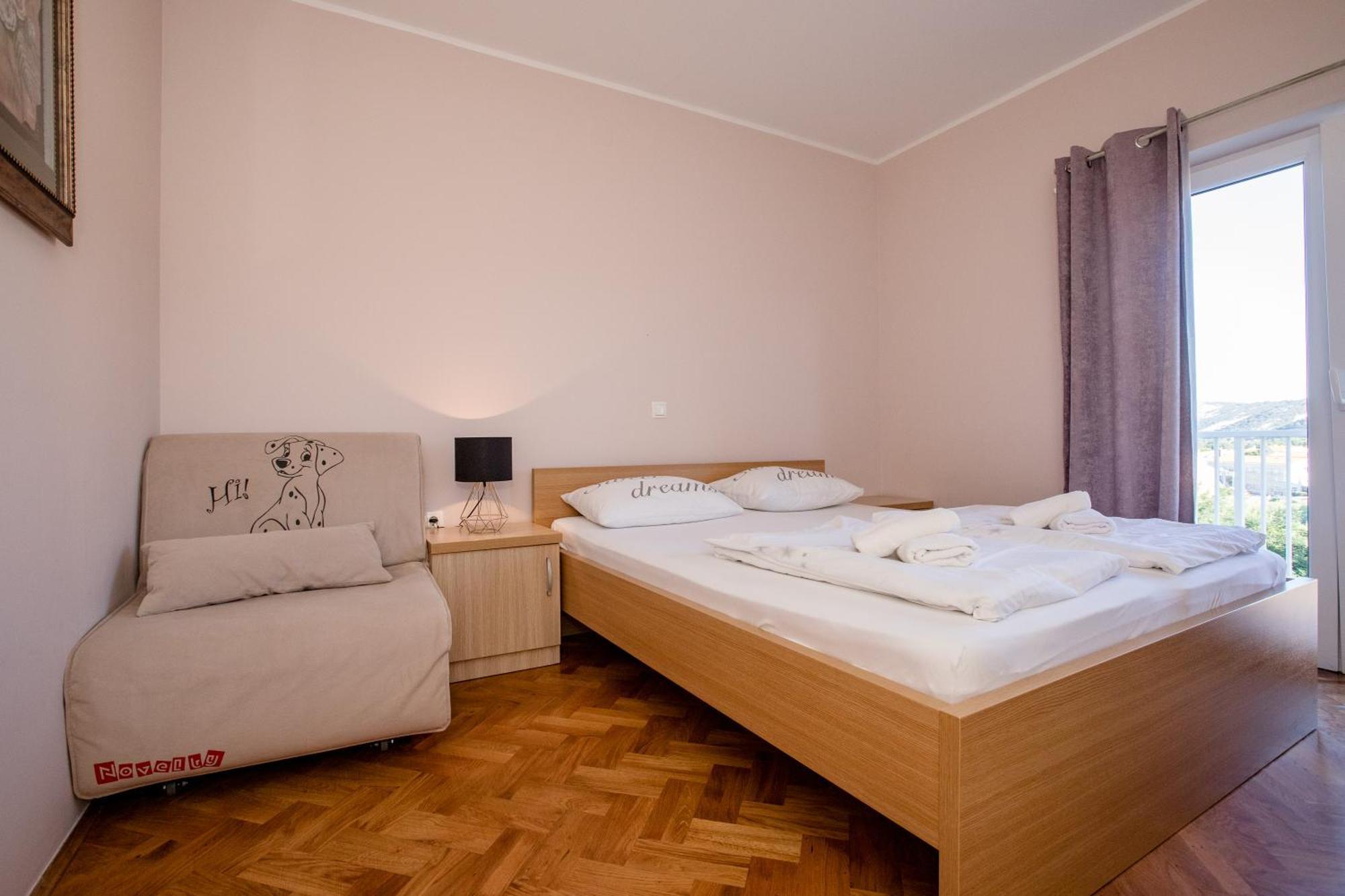 Apartmani Ana & Milo ロパール 部屋 写真